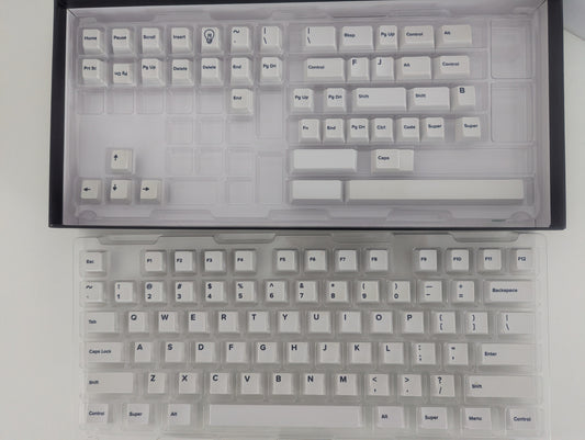 [OP Shop] IFK 4800k Keycaps (black on white)